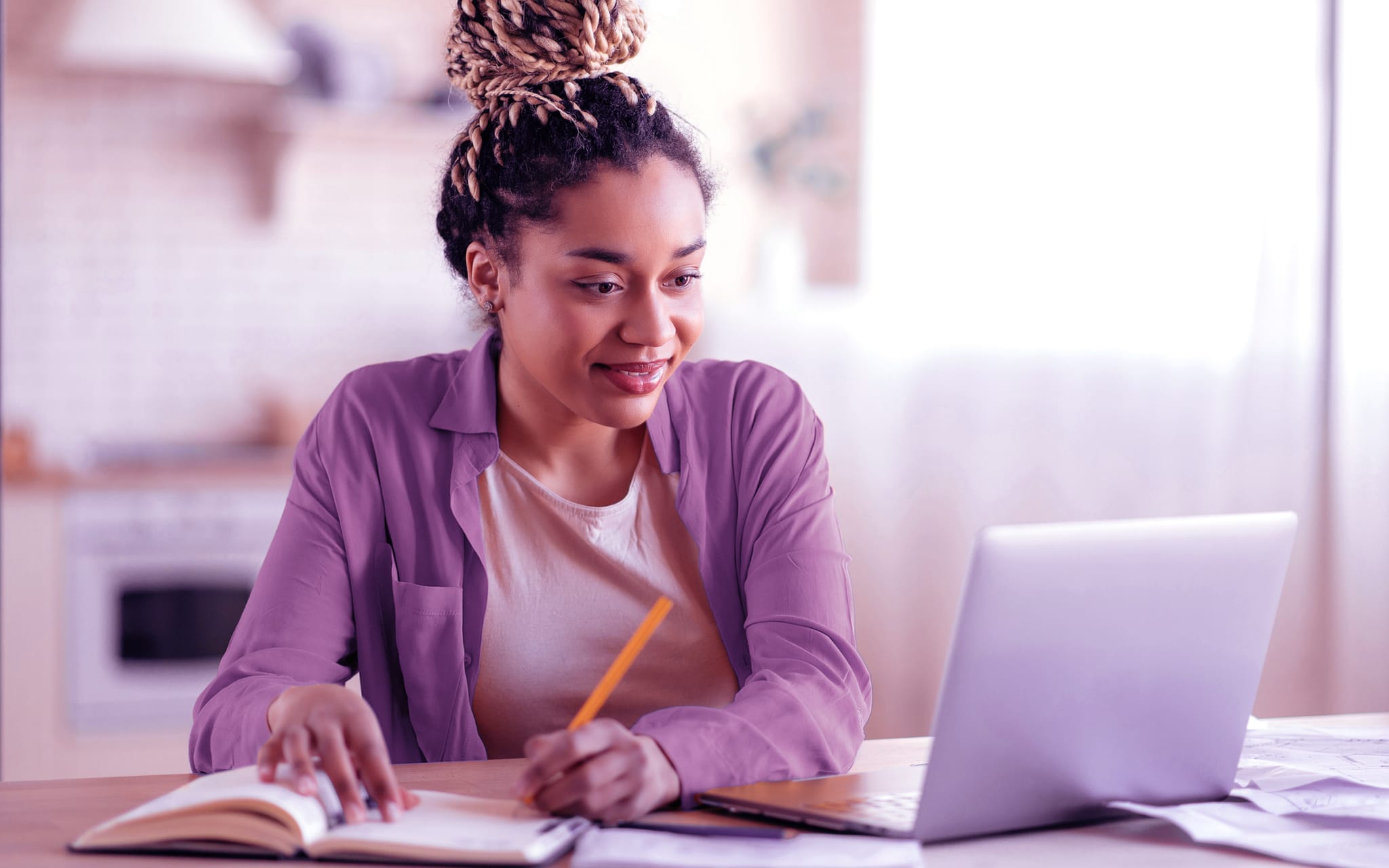 Plataformas EaD no Brasil: pesquisa mostra crescimento do ensino a distância no país